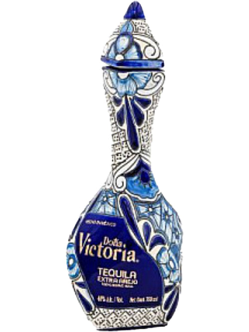 Dona Victoria Tequila Extra Añejo Gold Bottle